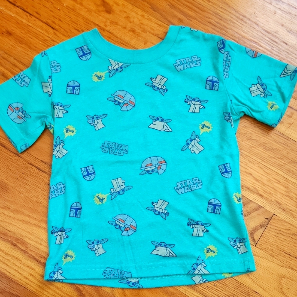 STAR WARS Baby Yoda Mandalorian Kids Tee size 3T